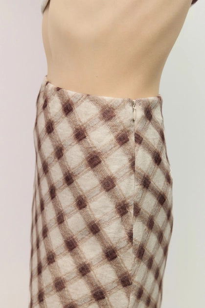 The Aliza Skirt - Burgundy