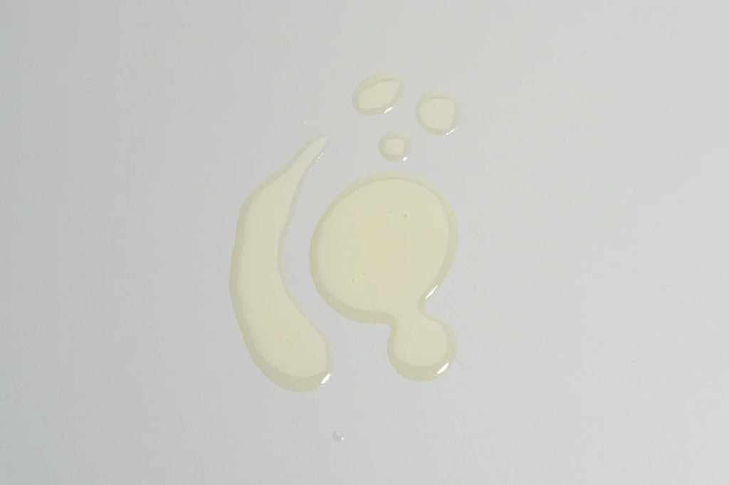 Hibiscus + Daikon Seed Protective Hair Oil