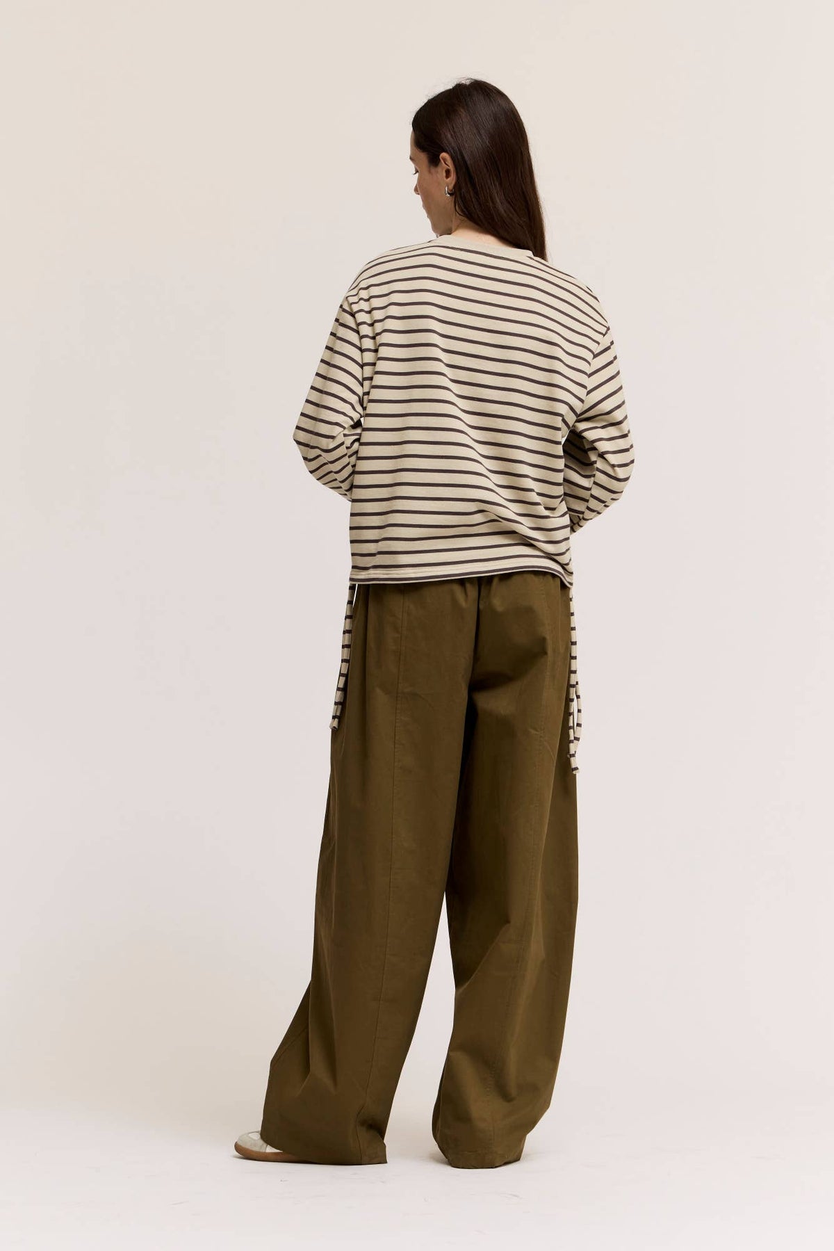 Side Drawstring Crewneck Sweatshirt - Haze Choco