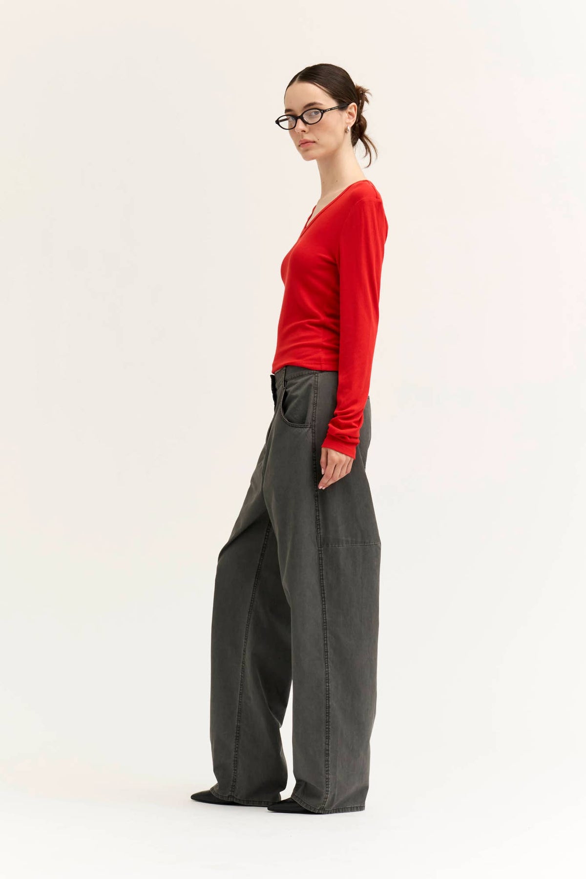 Rounded V-Neck Long Sleeve Tee - Bell Pepper