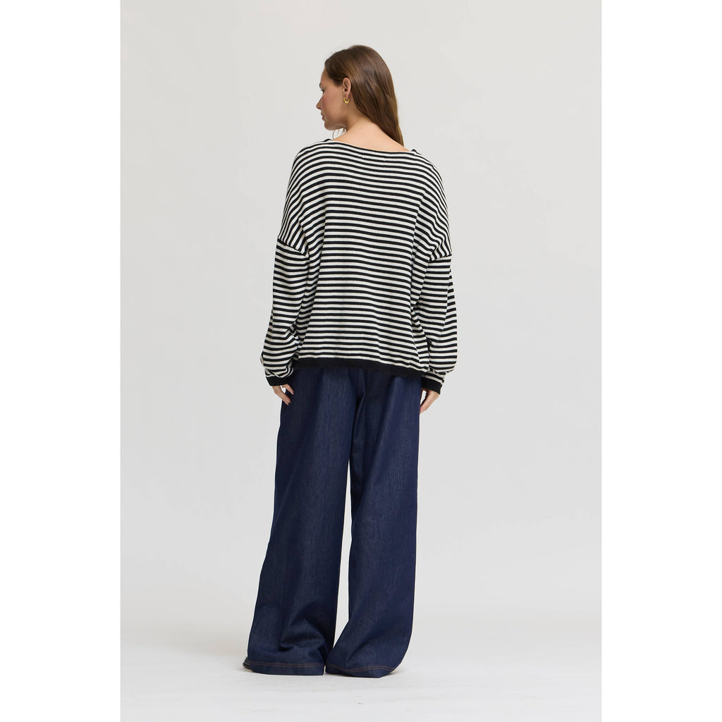 Loose Fit Cotton Sweater Top - Black/Ivory