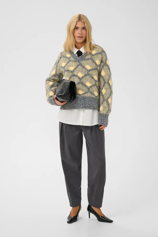Gilan Pullover