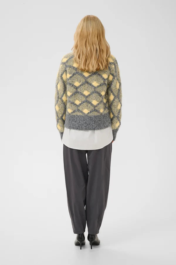 Gilan Pullover