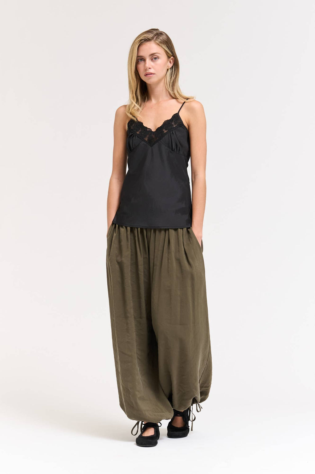 Pleated Waist Balloon Pants - Deep Olive