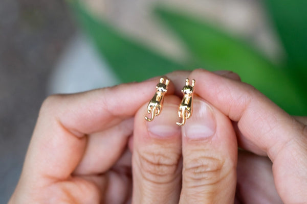 Meow Studs