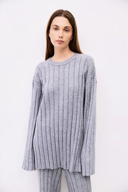 The Dakota Sweater - Heather Grey