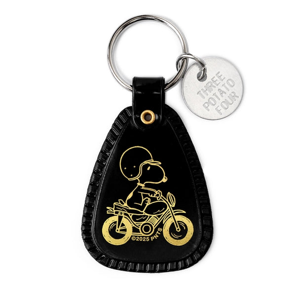 3P4 X Peanuts® - Snoopy Motorcycle Saddle Keychain