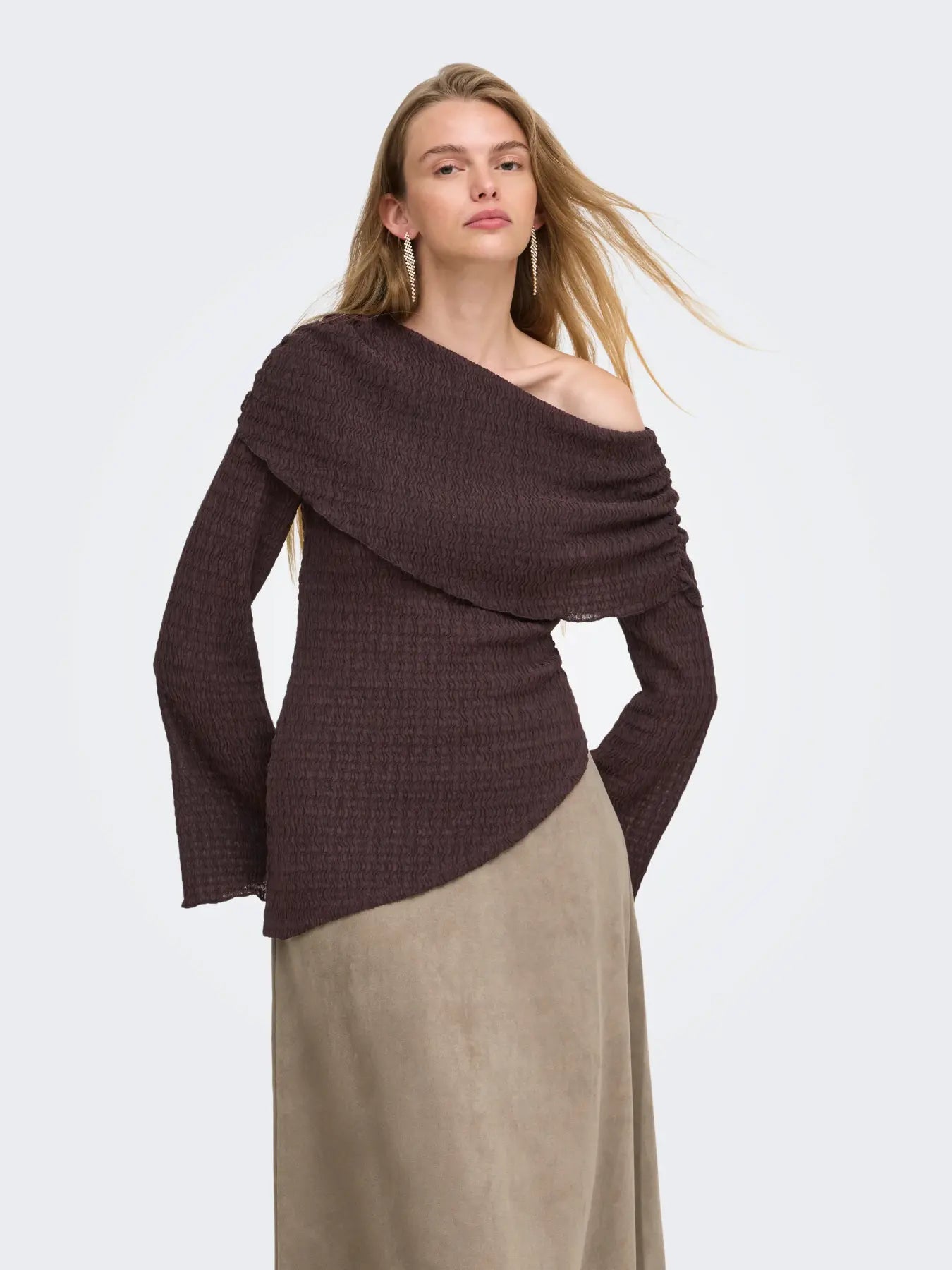Lilse Long Sleeve Off-Shoulder Top