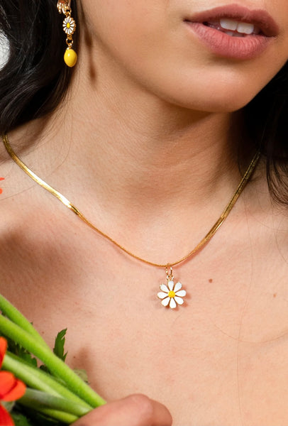 Dollop Of Daisy Necklace
