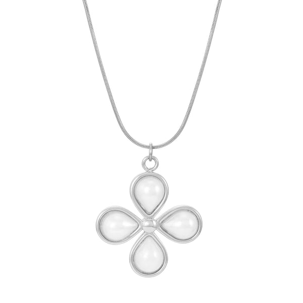 Fleur Necklace