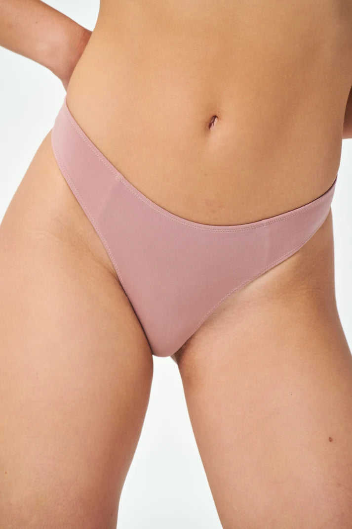 Mineral Low Profile Thong - Quartz