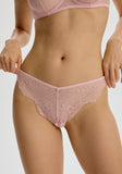 Iris Thong - Pink Petal