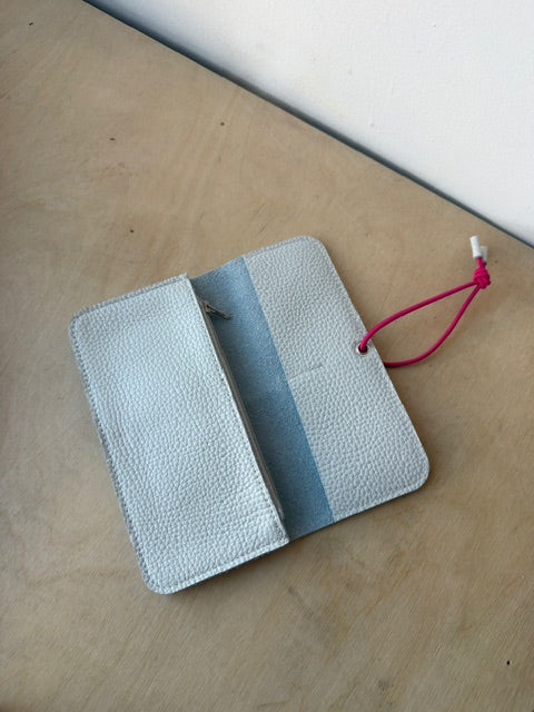 Knot Wide Wallet