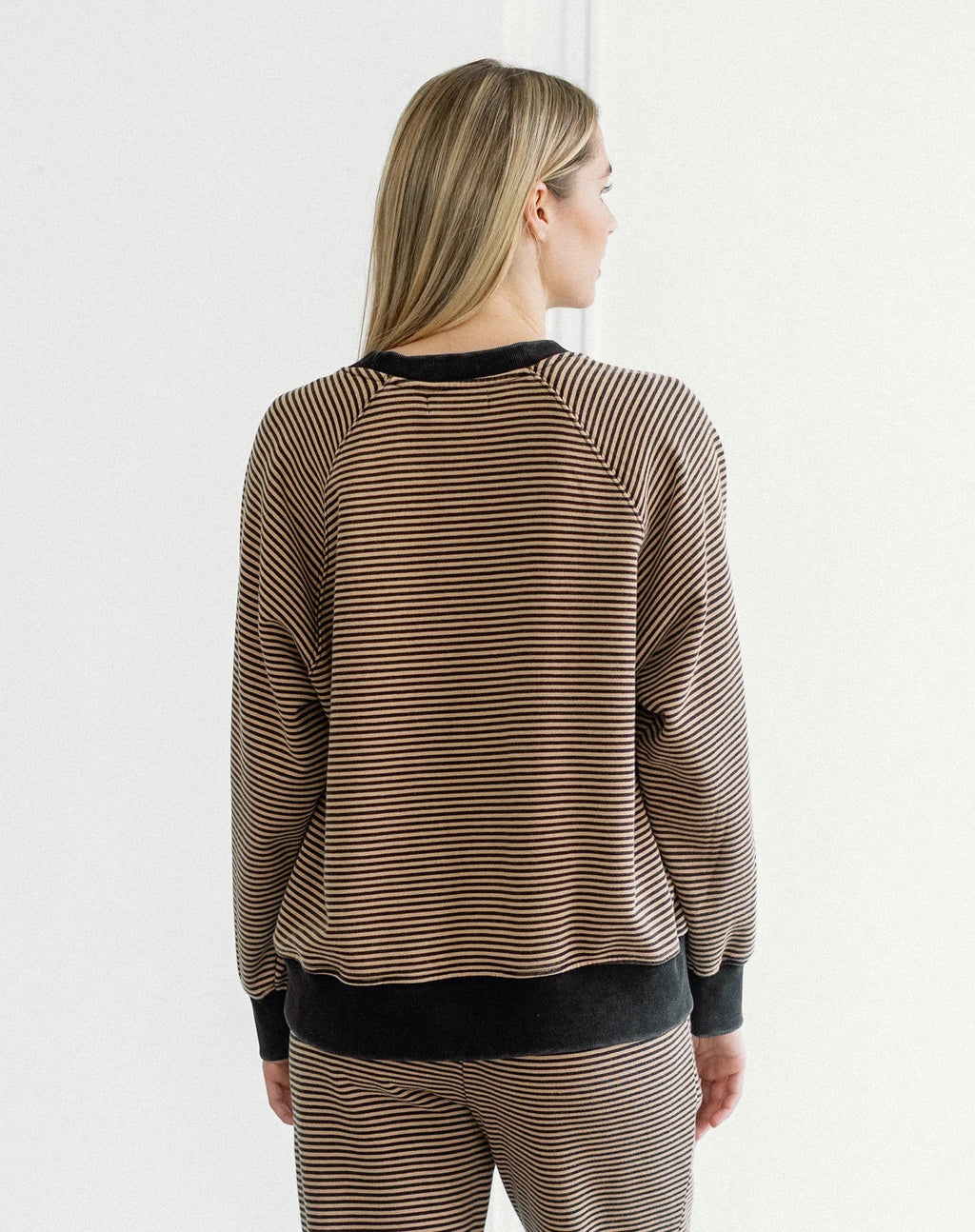 Mini Stripe Crew - Washed Black/Tan