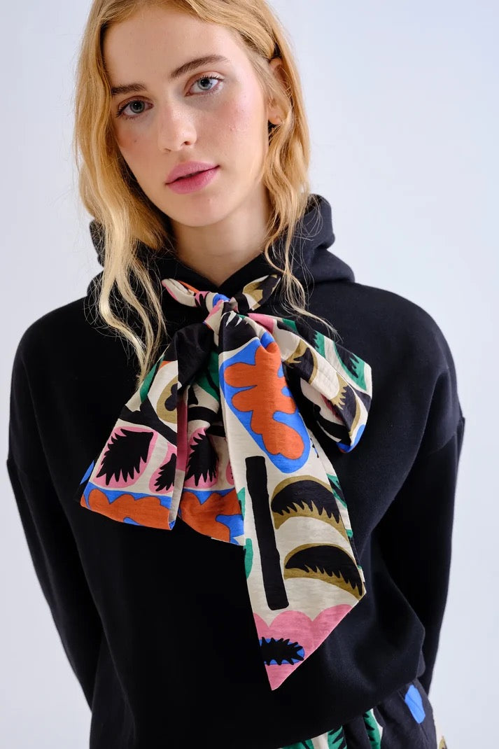 Black Hoodie With Neo Garden Printed Tie