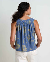 Manzana Button Front Tank - North Shore Bouquet