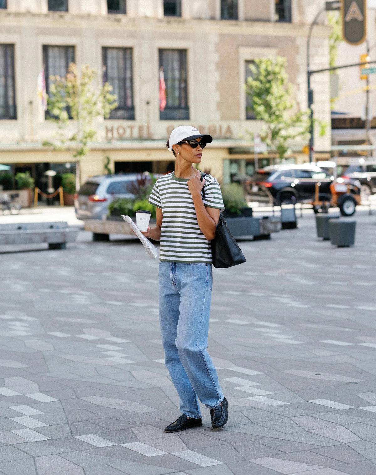 Paris Tee - Chive/Off White
