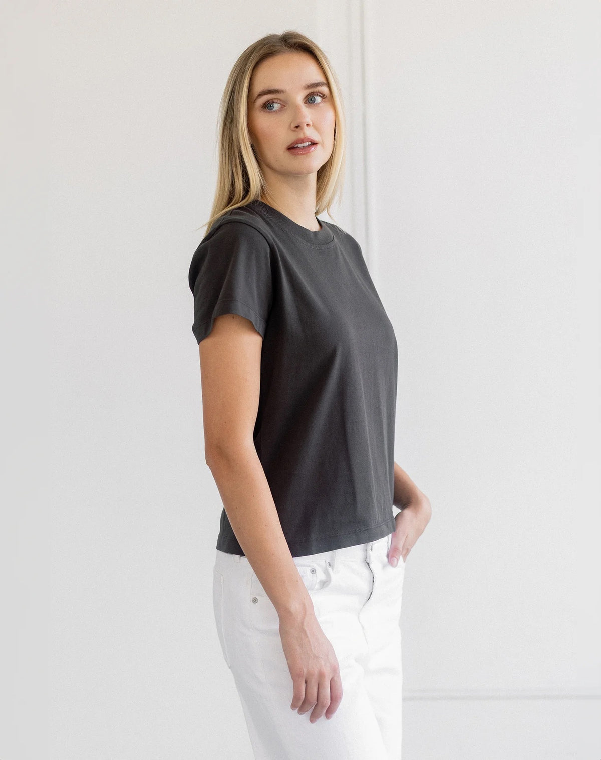 Paris Tee - Washed Black