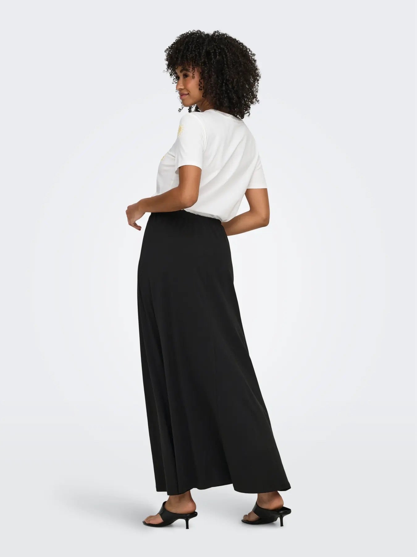 Bloom Long String Skirt