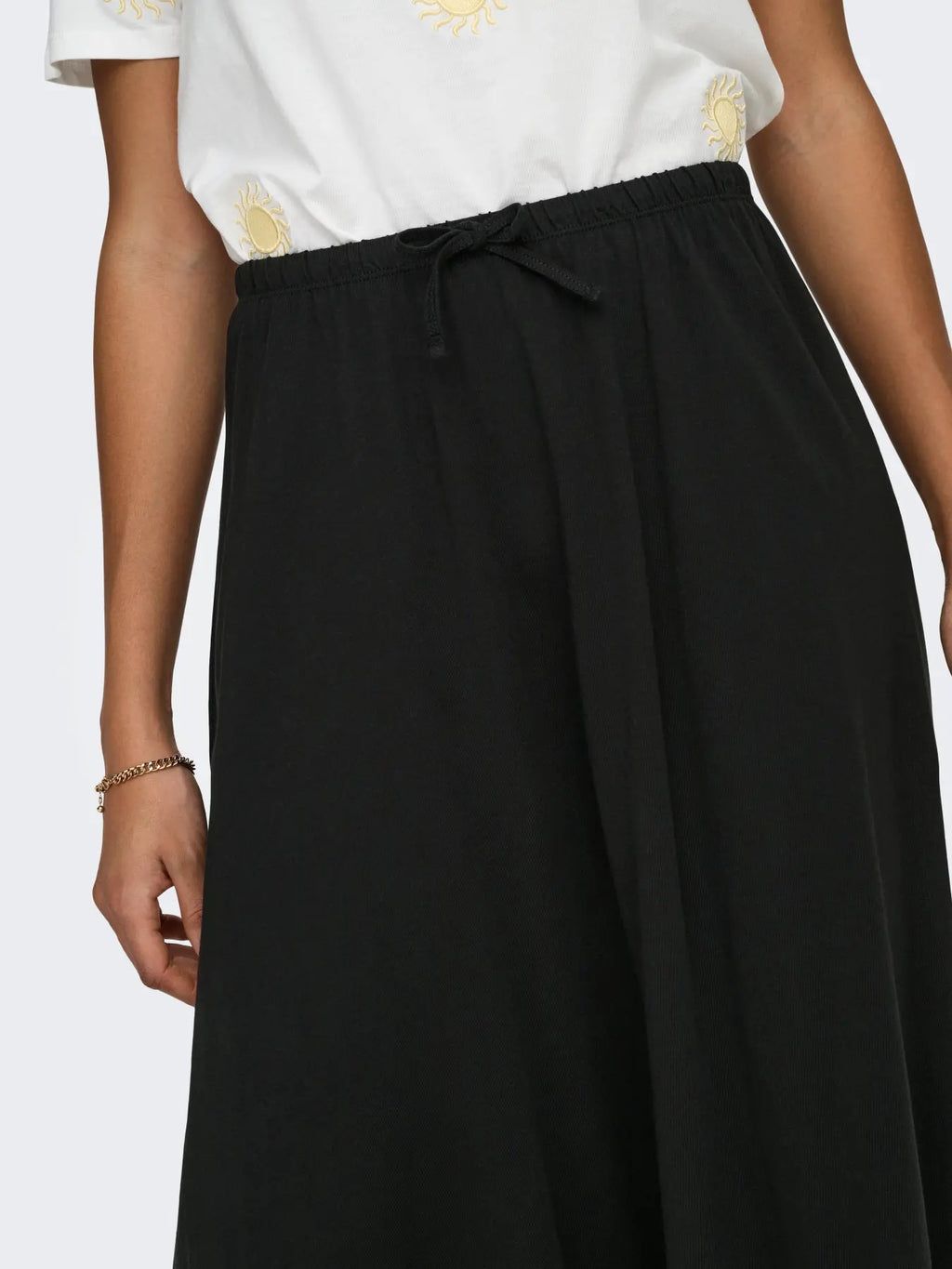 Bloom Long String Skirt