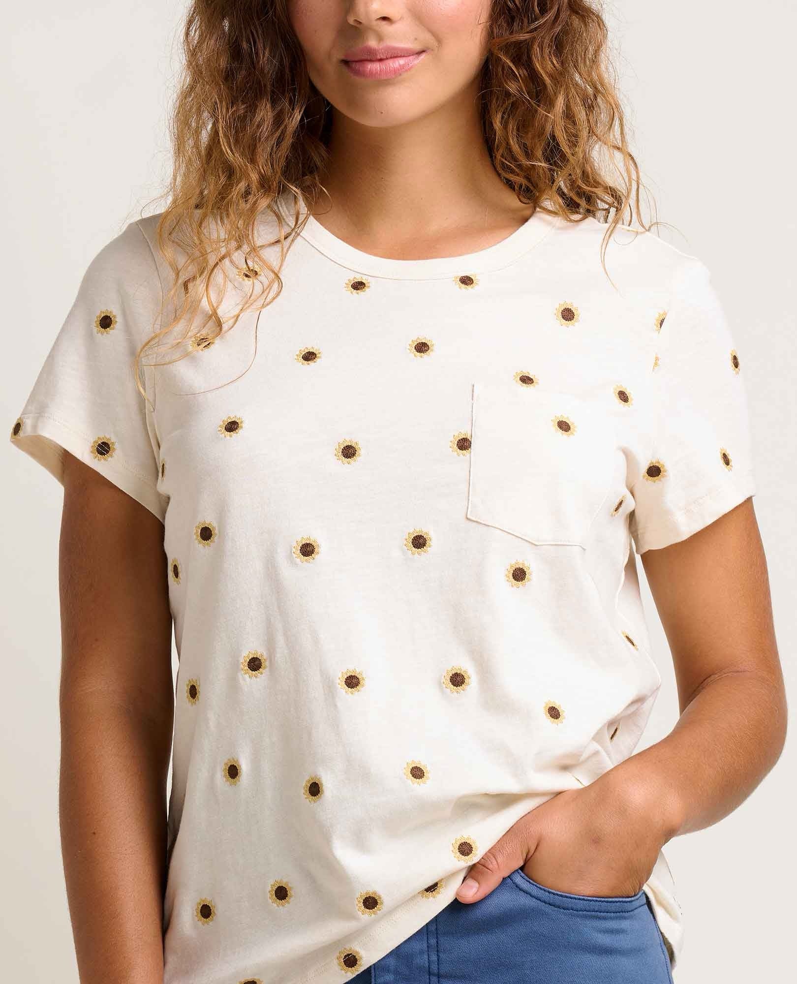 Primo Embroidered T Shirt - Salt Sunflower