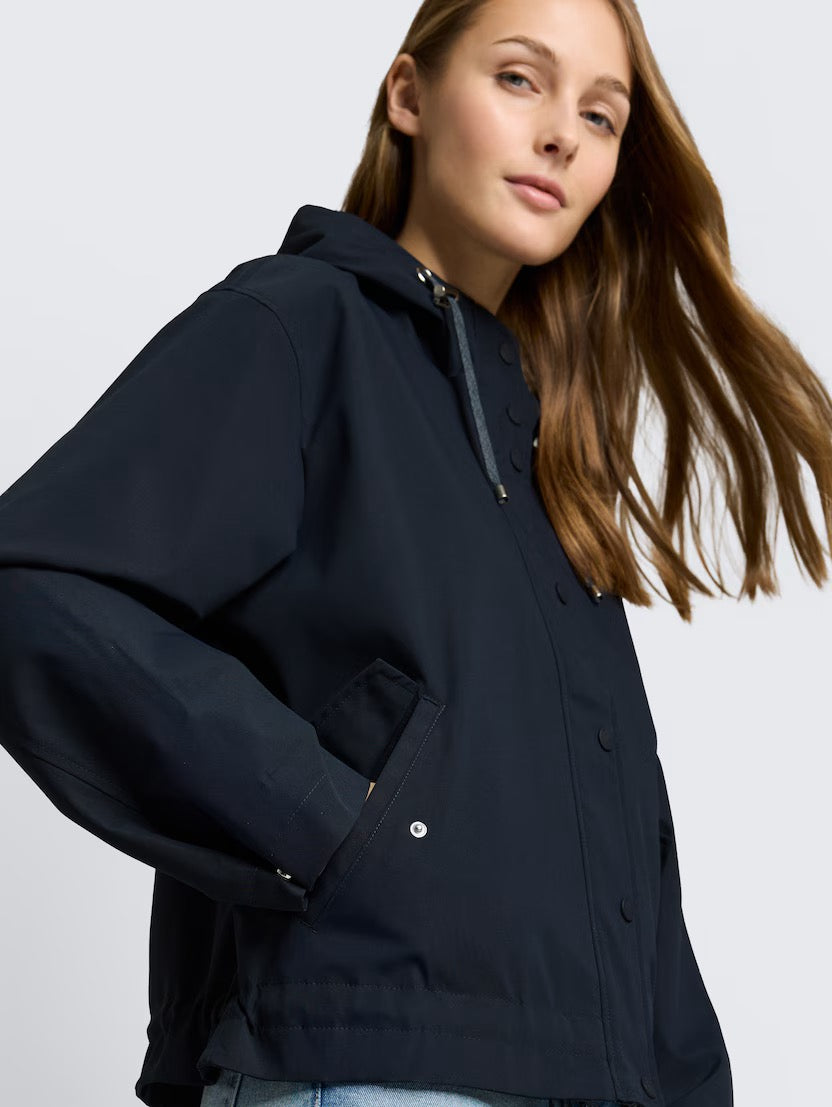 Ultralight Short Parka - Sky Captain