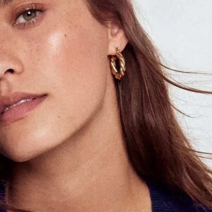 Chunky Twisted Rope Oval Hoop Earring
