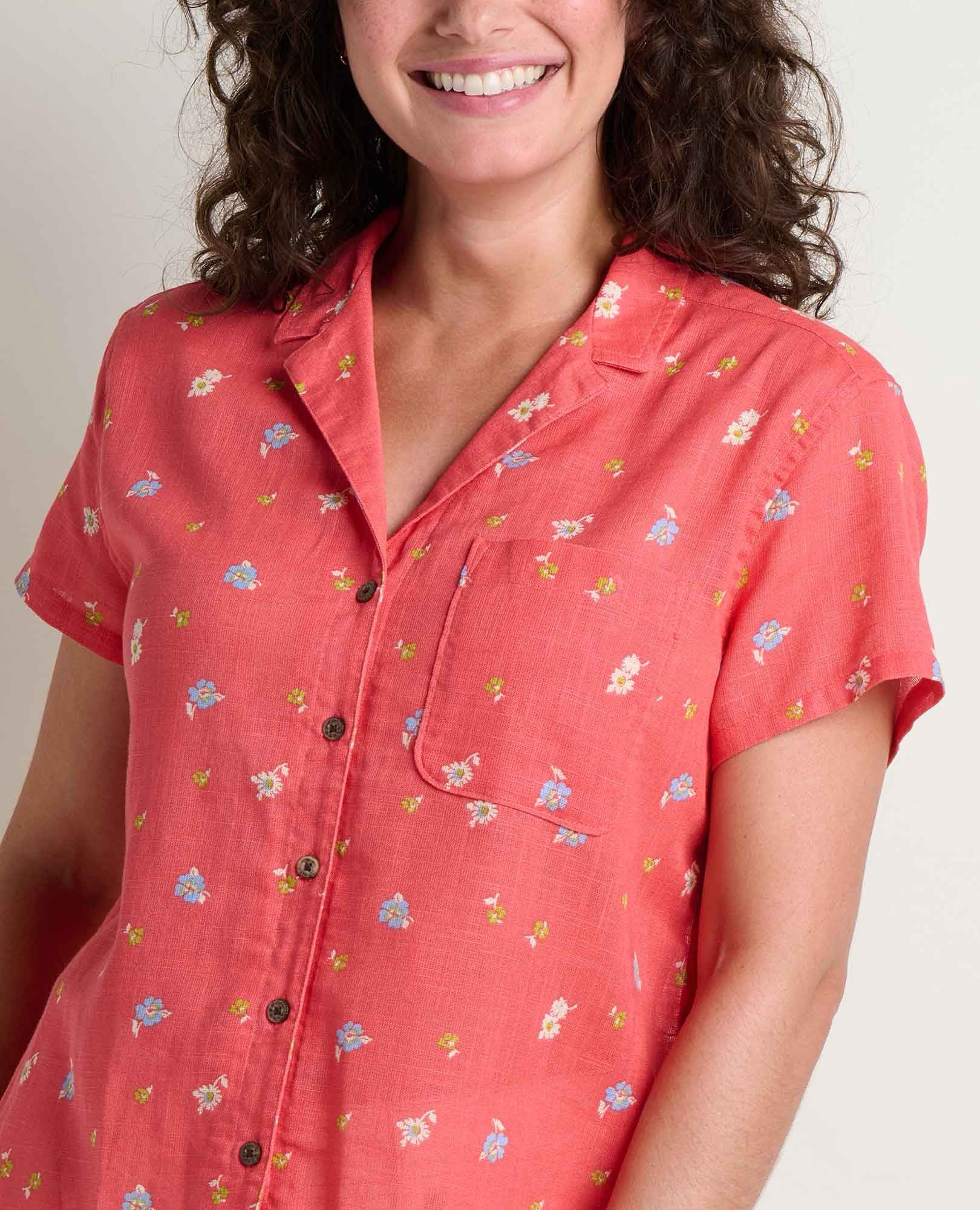 Camp Cove Short Sleeve Shirt - Crabapple Print