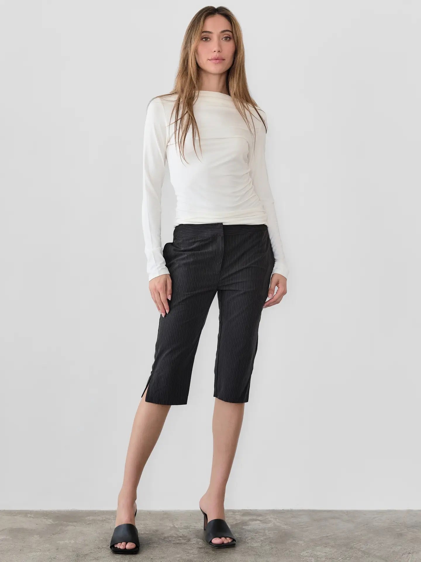 The Ginny Capri Pants