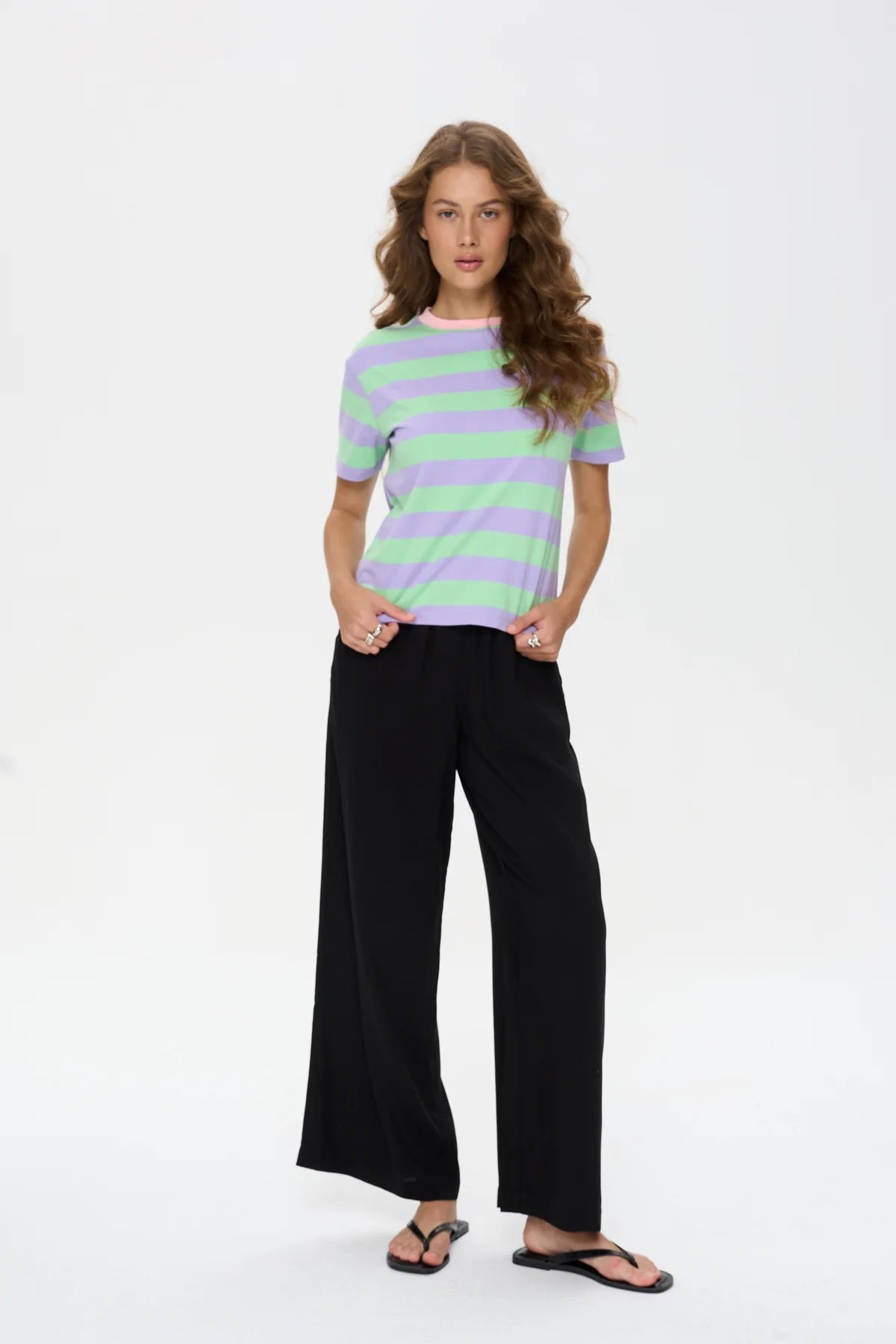 Contrast Neck Striped Tee