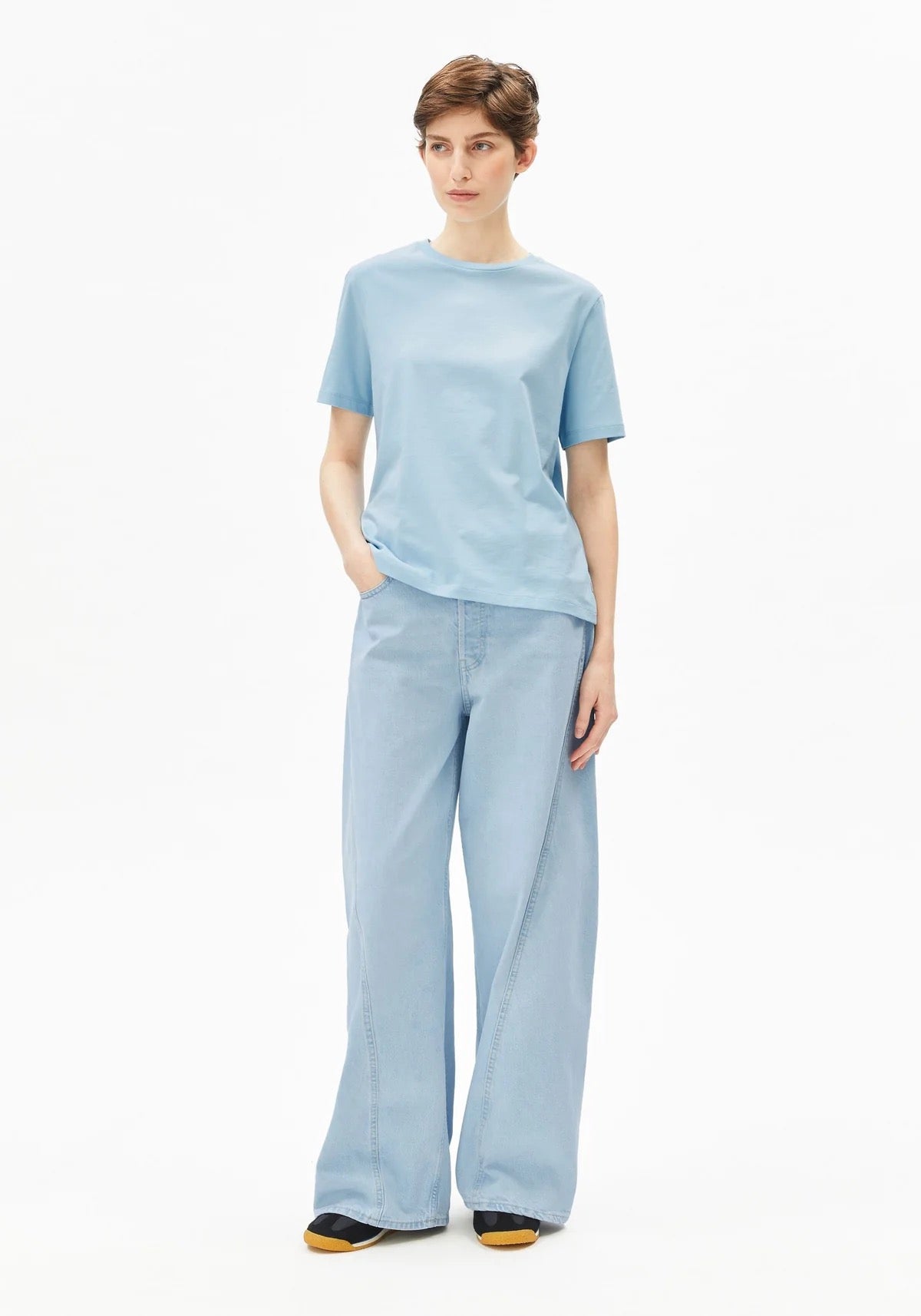 Lualaa T Shirt - Blue Glow