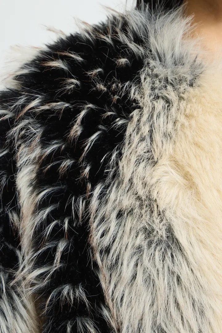 Flaxa Jacket - Spotted Faux Fur