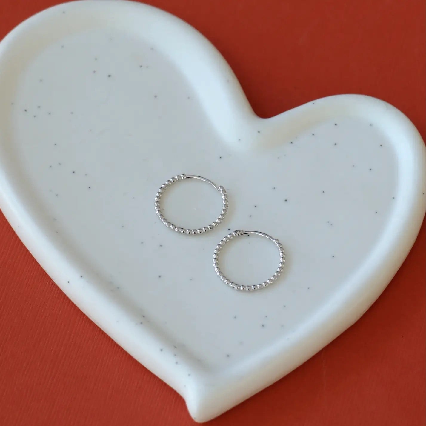 Asfera Thin Medium Hoop Earrings