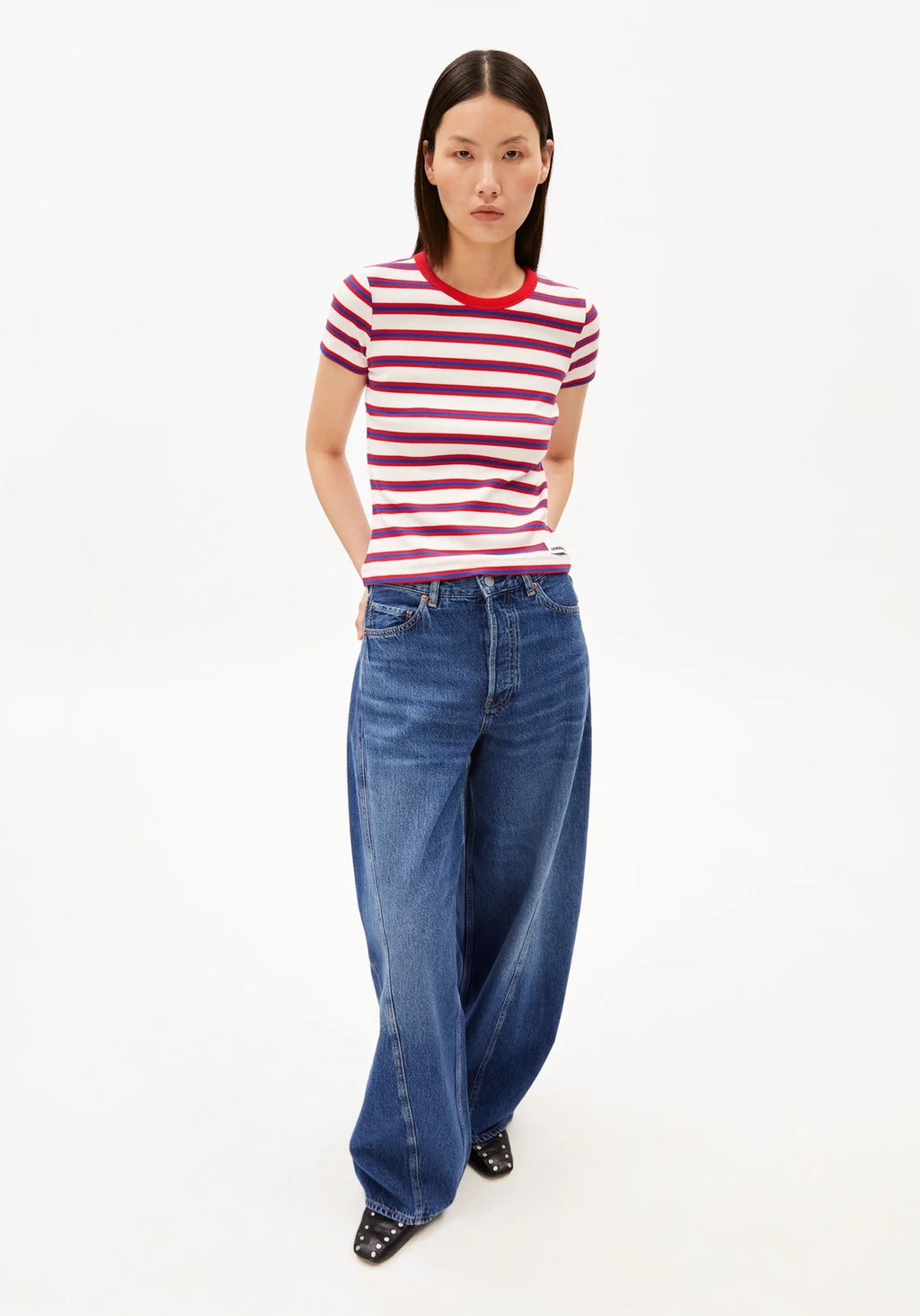 Kardaa T Shirt - Light Oatmilk/Mars Red/Dynamo Blue