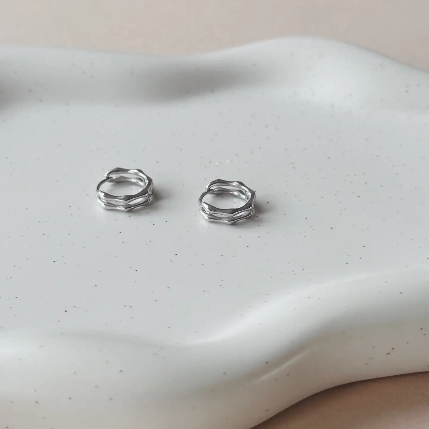 Esagia Hoop Earrings