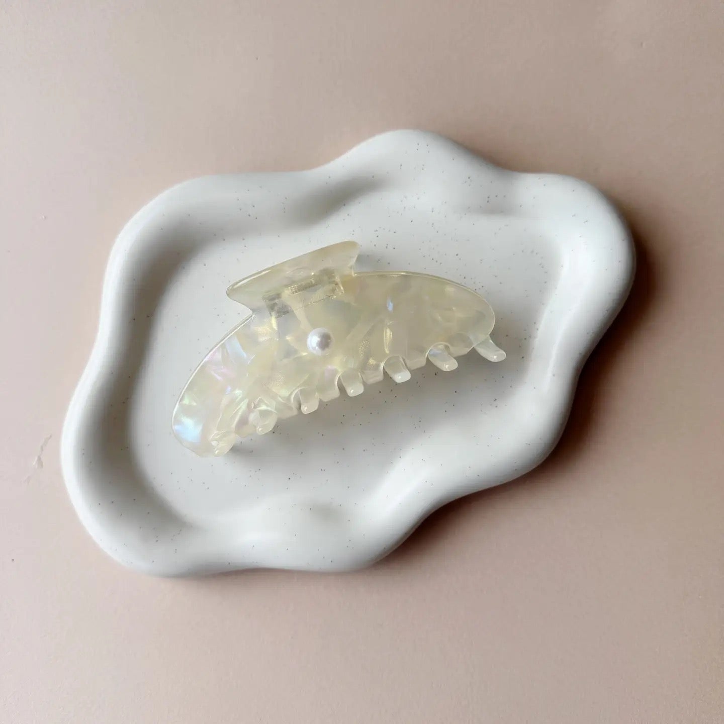 The Oria Hair Clip