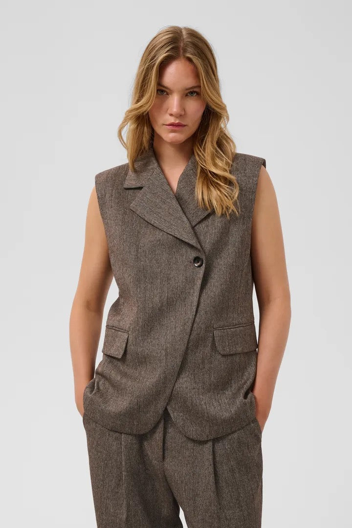 Kango Waistcoat - Ganache Herringbone