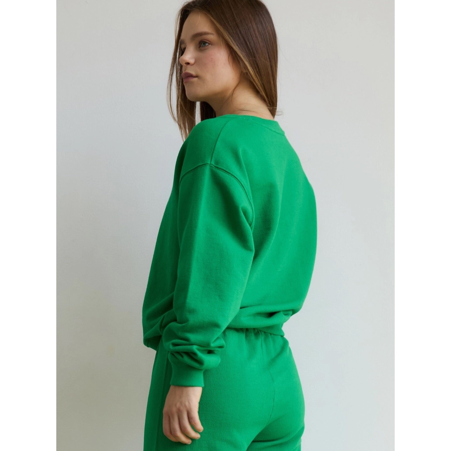 Standard Fit Sweatshirt AAB105