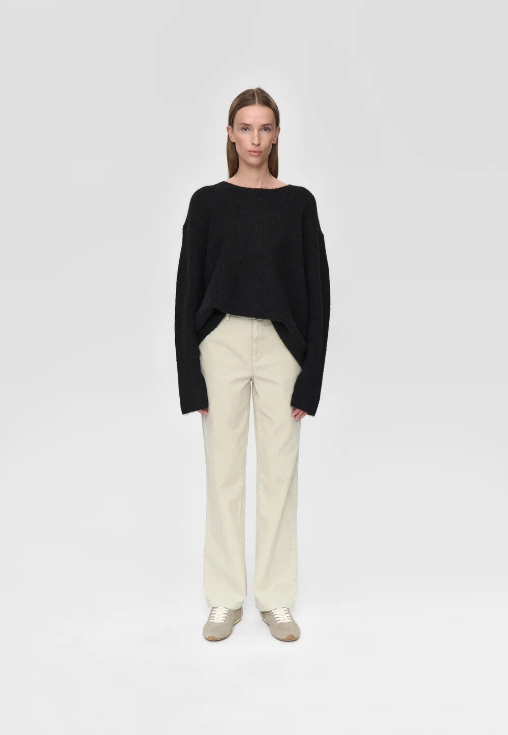 Calaha Sweater - Black