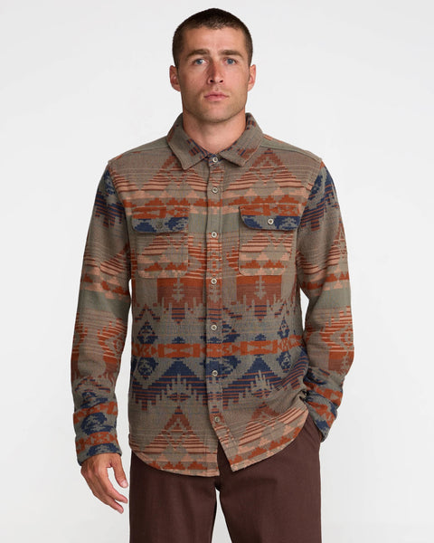 Dayshift Blanket Flannel Long Sleeve - Multi