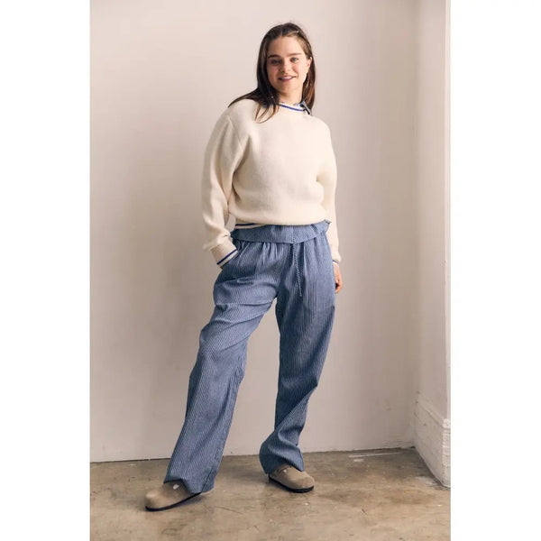 Contrast Colour Sweater - Off White/Blue