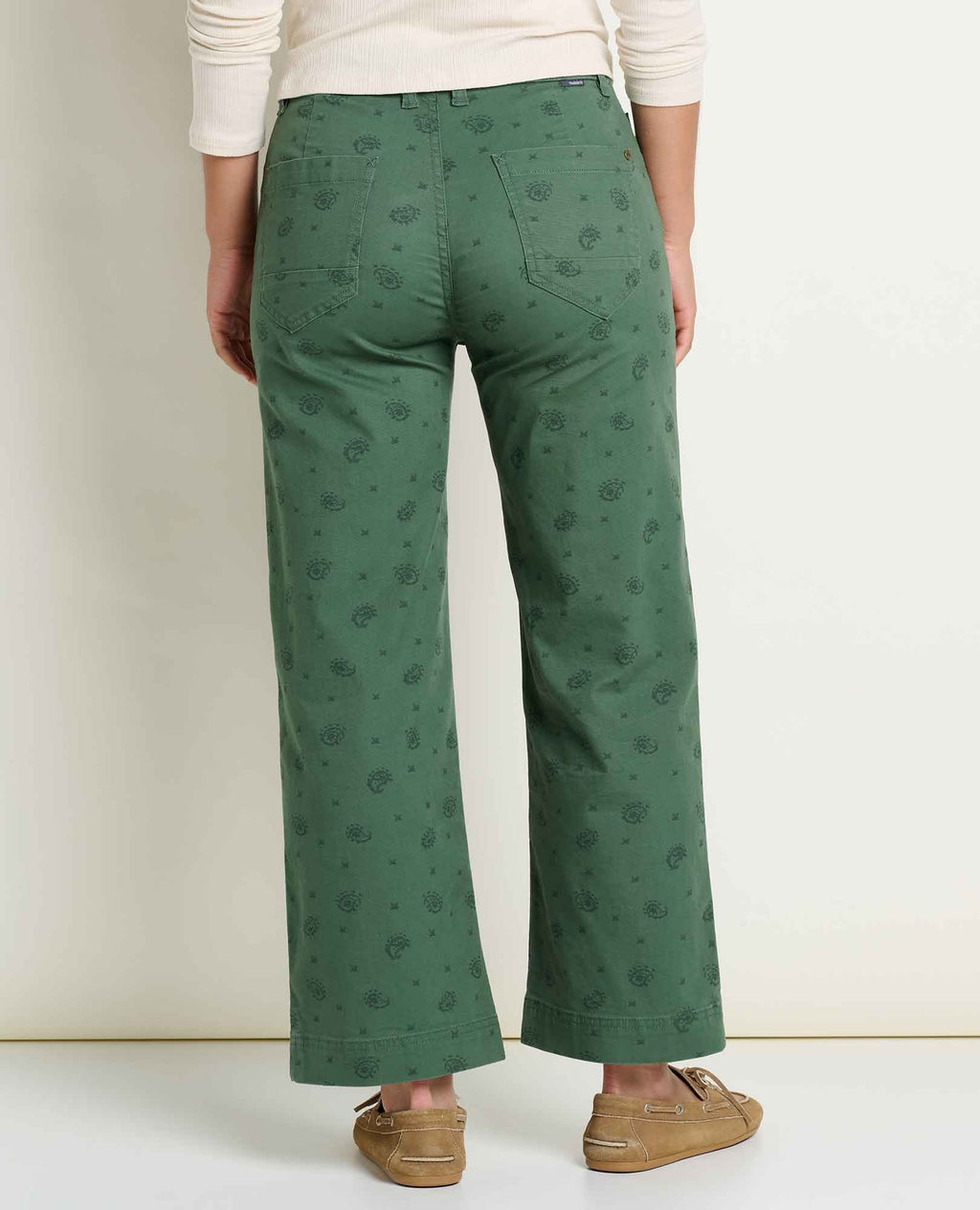 Earthworks Wide Leg Pant - Cilantro Print