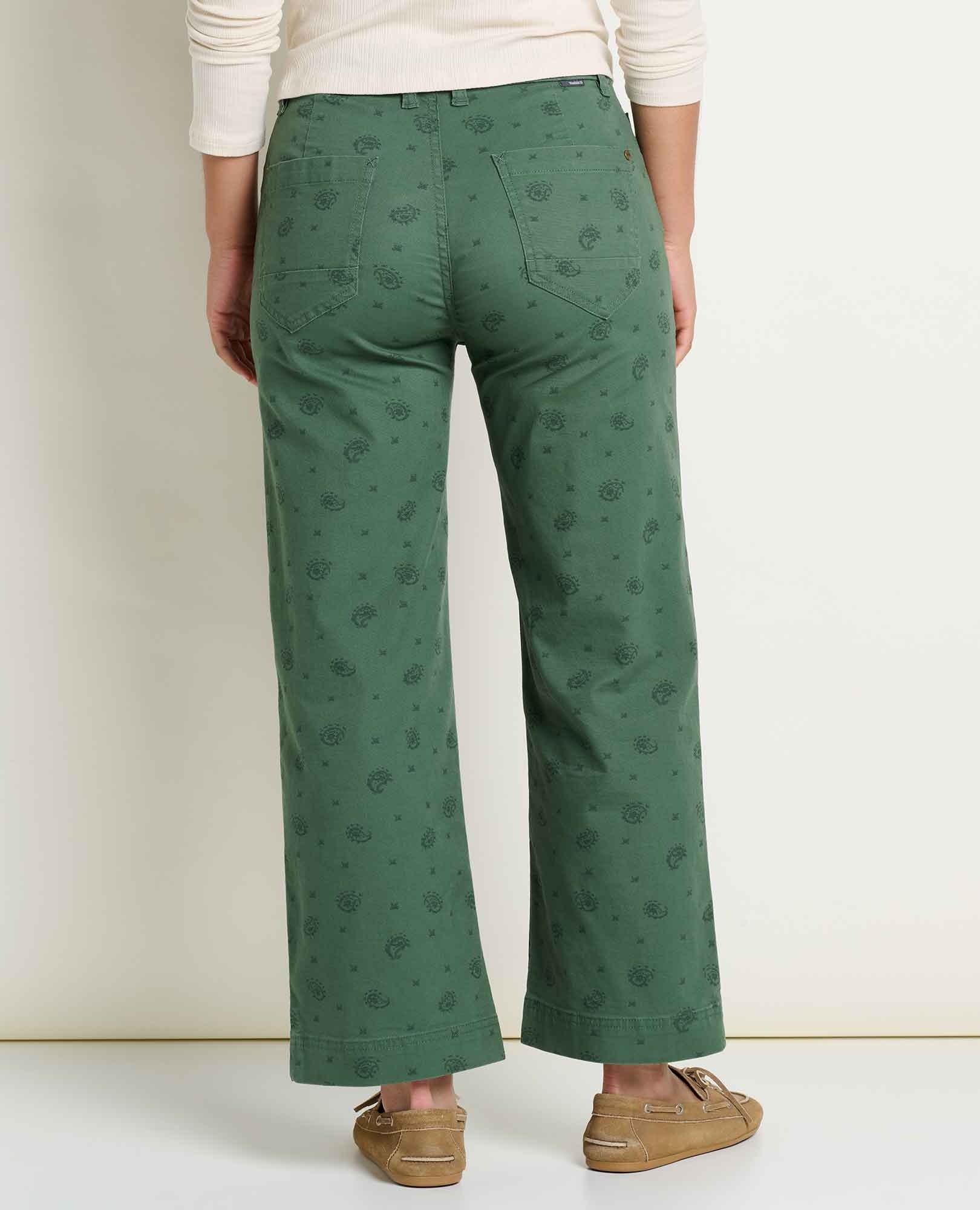 Earthworks Wide Leg Pant - Cilantro Print