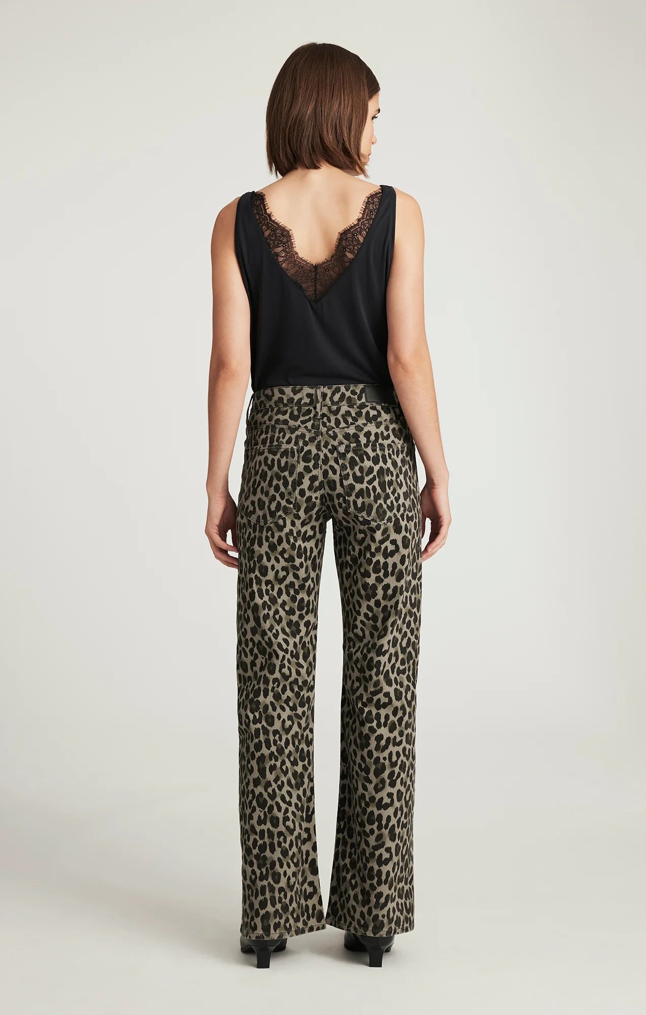 Sabrina Jean - Green Leo