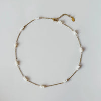 Herlo Freshwater Pearl Necklace