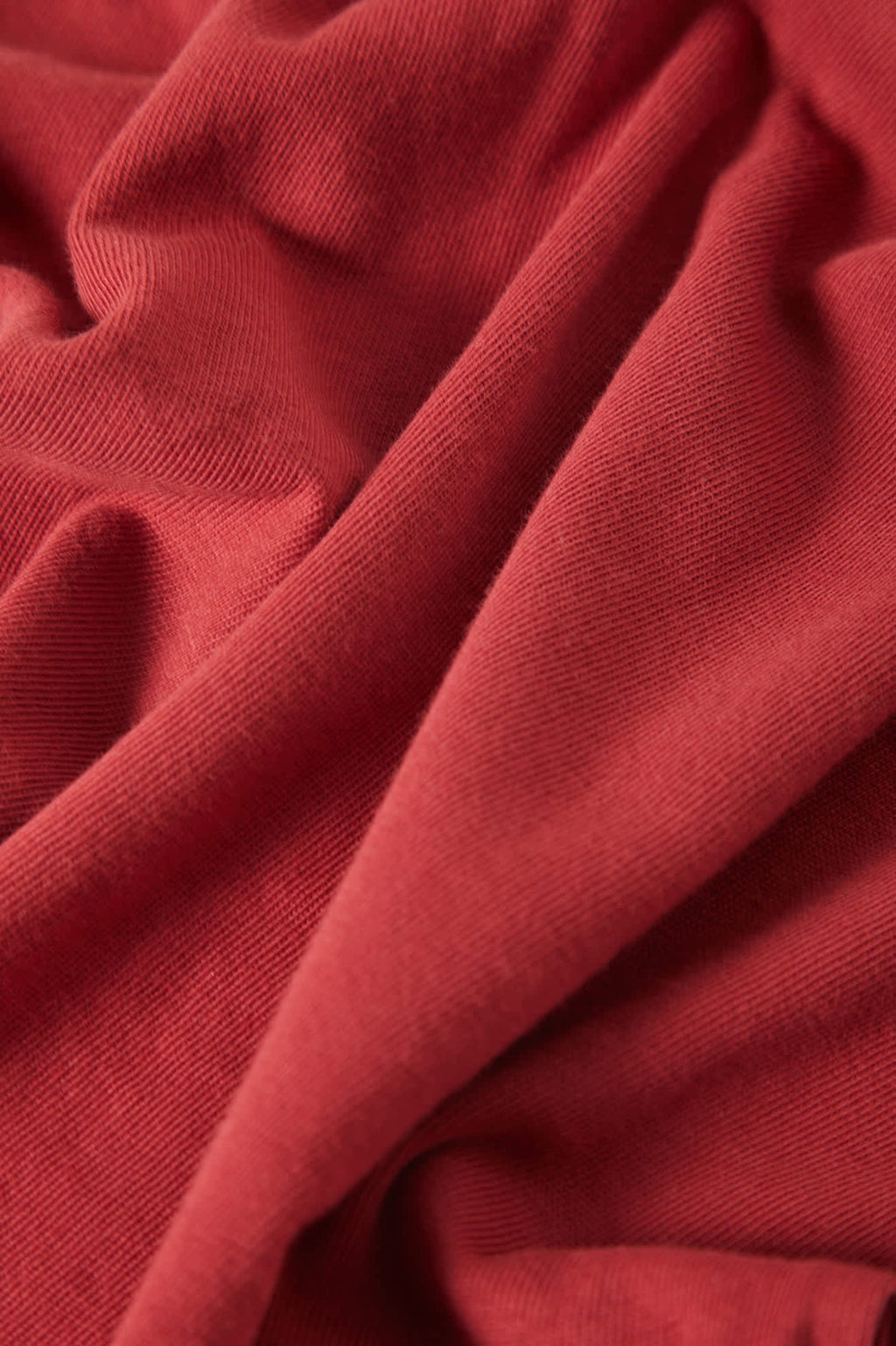 Carefree Organic GD Cropped Tank - Robust Red
