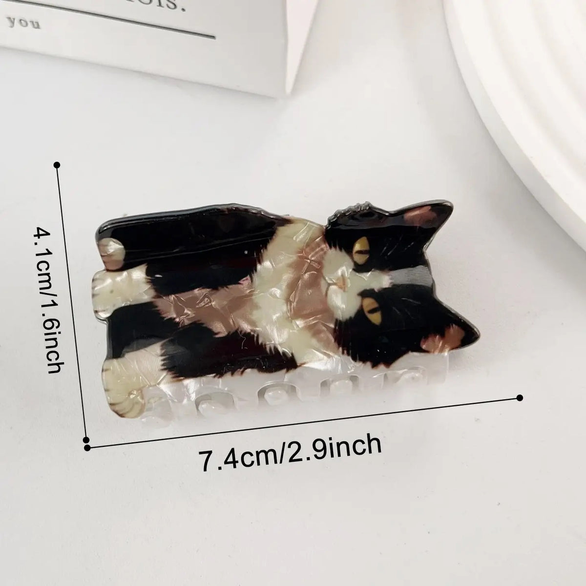 Pearlescent Cat Hair Claw