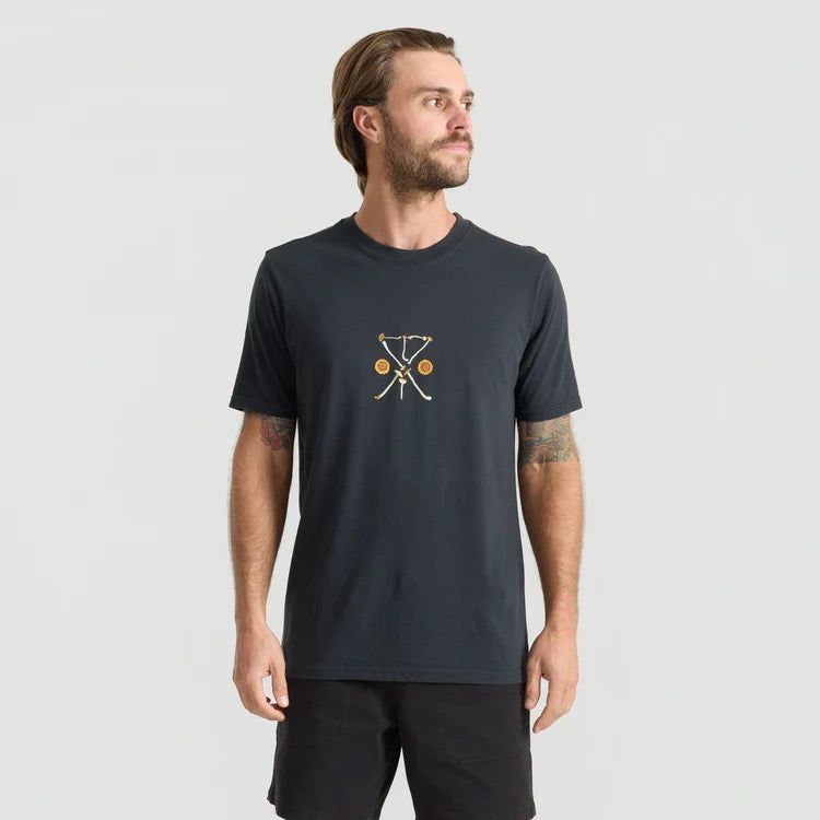 Yin Yang Forage Premium T Shirt - Washed Black