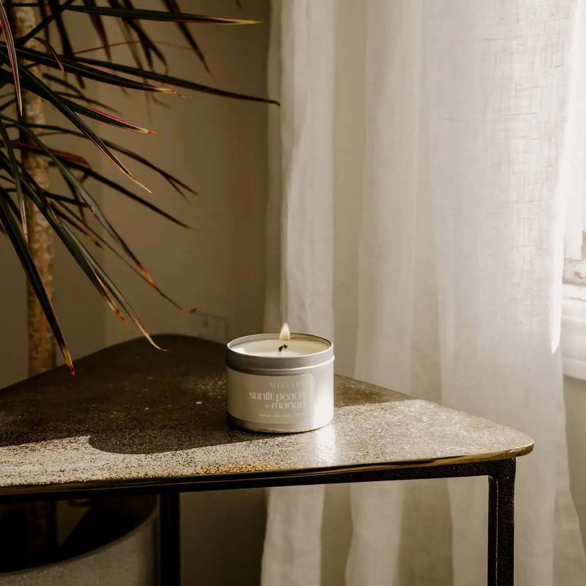 Sunlit Peach & Mango Beeswax Blend Candle Tin