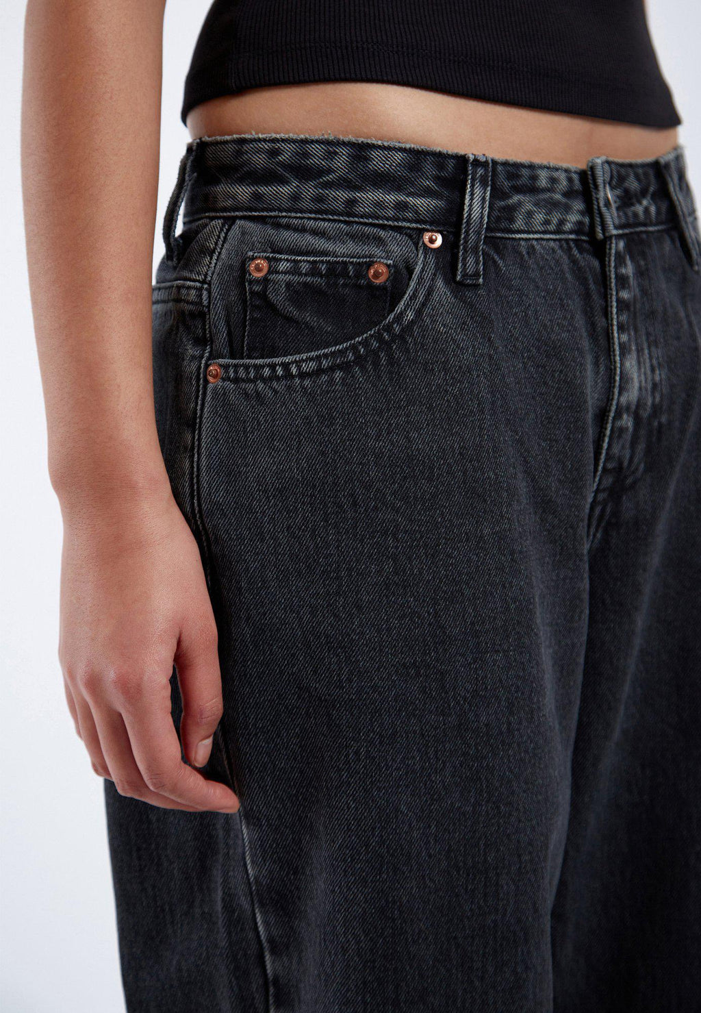 Hill Low Relaxed Jeans - Aged Black